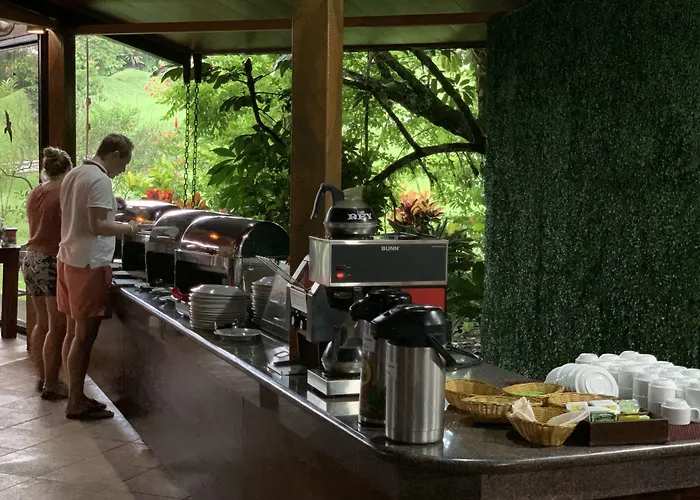 Arenal Volcano Inn