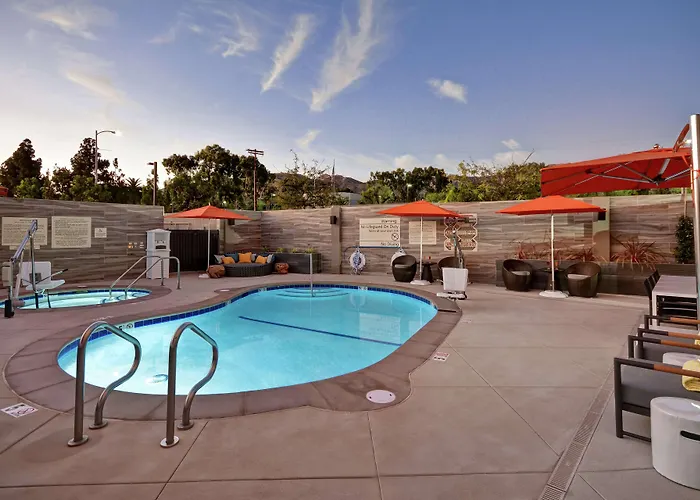 Hampton Inn&Suites Los Angeles Burbank Airport
