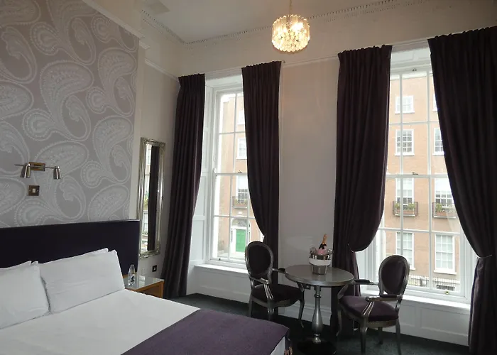 Jackson Court Hotel