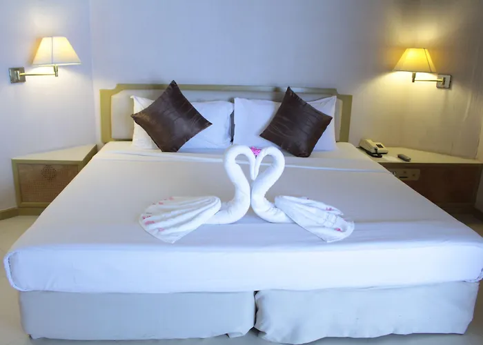 City Beach Resort