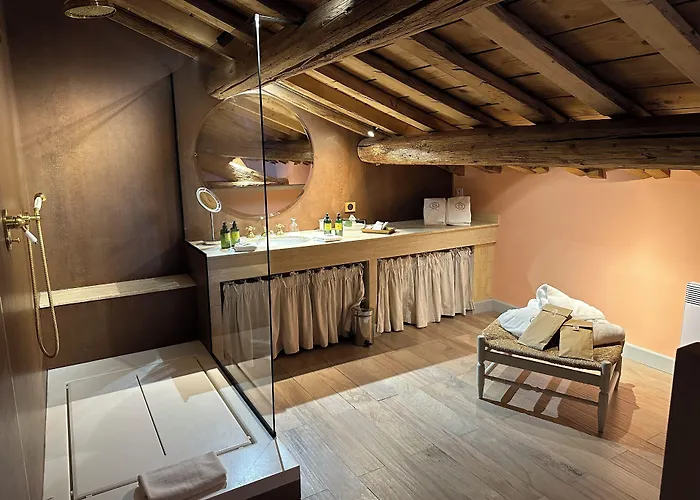 Le Mas De Peint - Hotel Et Restaurant Arles