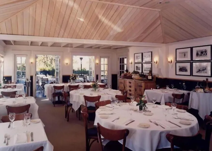 Tally Ho Inn Carmel-by-the-Sea