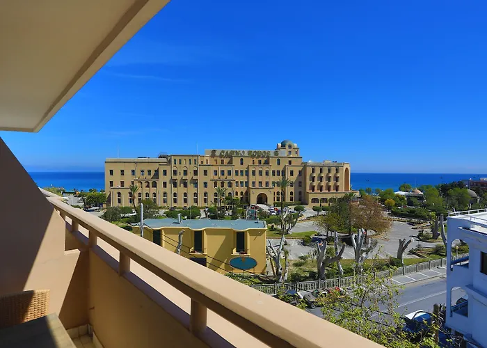 City Center Hotel