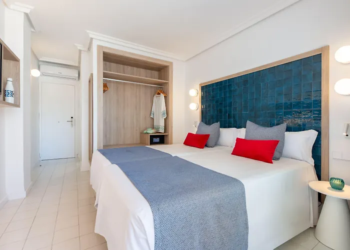 Hotel Vibra Isola - Adults Only