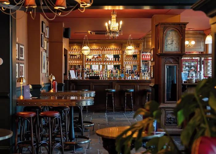 Crown Hotel Chertsey