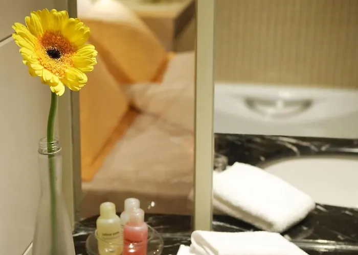 Cosmo Hotel Hong Kong By Dorsett Hotels