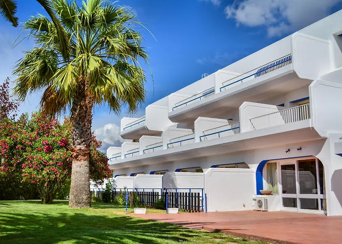 Carvoeiro Hotel