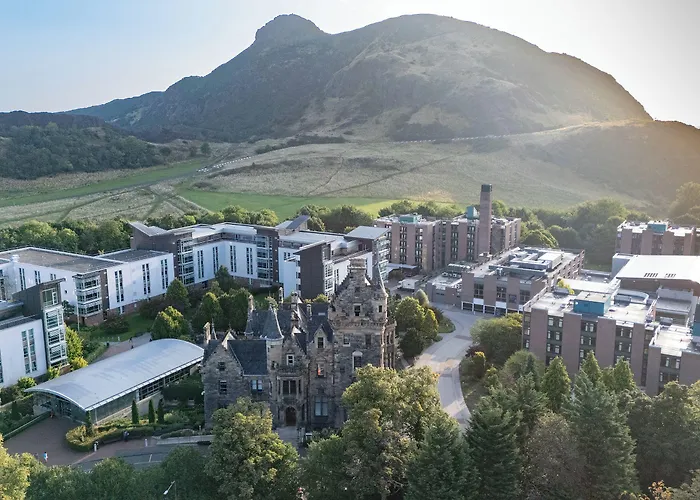 Summer Stays At The University Of Edinburgh