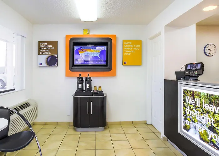 Motel 6-Medford, OR - North