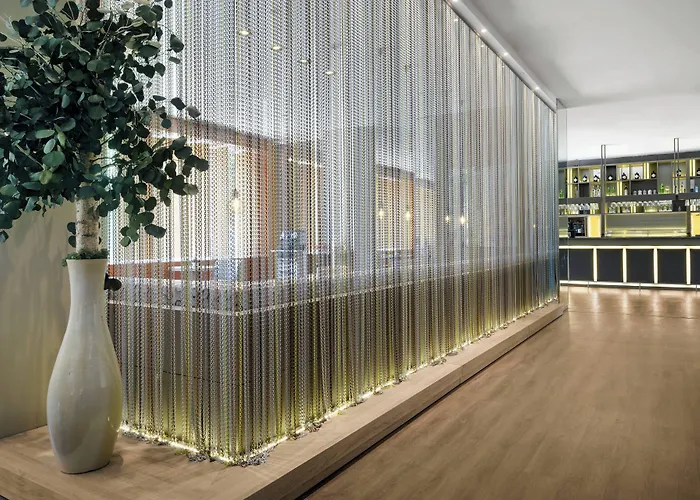 Ac Hotel Valencia By Marriott