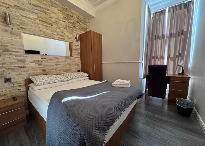 Skylark Guest House