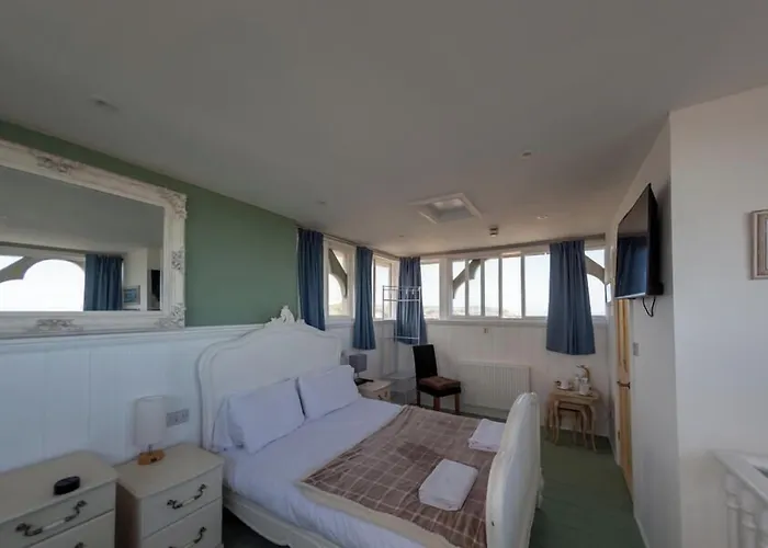 Highlands Hotel And Bar Hastings
