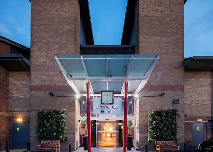 Leonardo London Heathrow Airport Hotel West Drayton 
