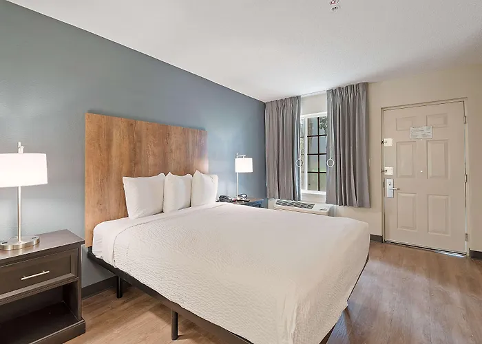Extended Stay America Suites - Miami - Airport - Blue Lagoon Miami Springs