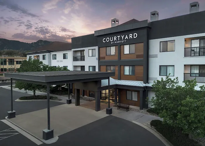 Courtyard By Marriott Colorado Springs South