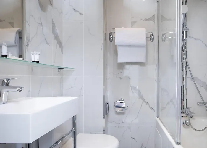 Hotel De Geneve Paris