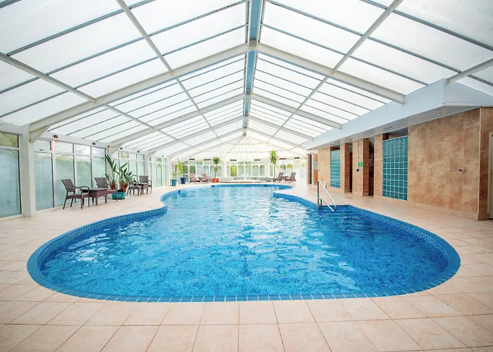 Metropole Hotel And Spa