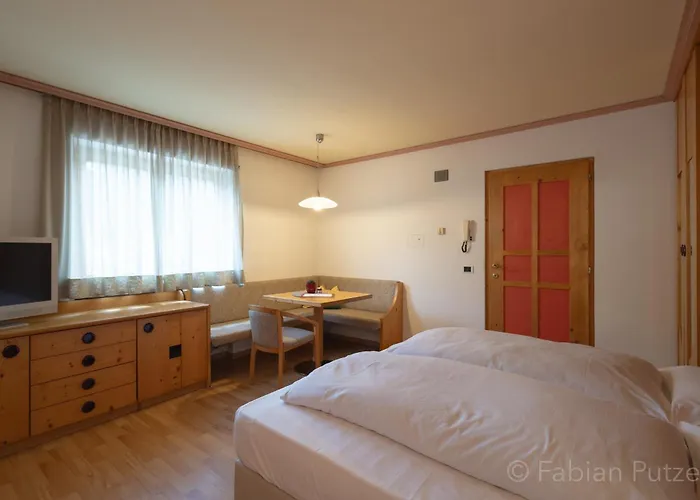 Ciasa La Ro Aparthotel San Cassiano 