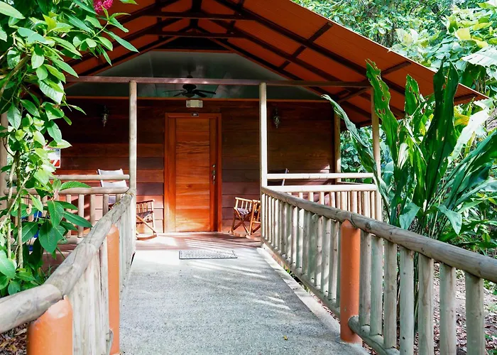 Pachira Lodge
