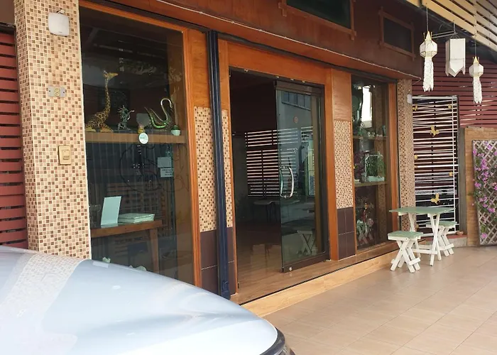 Little Guest House Hotel Chiang Mai