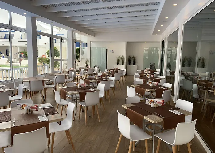 Apartamento Cinco Plazas Puerto del Carmen 