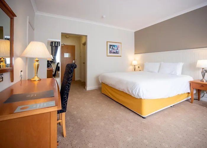 Tiverton Hotel Lounge & Venue