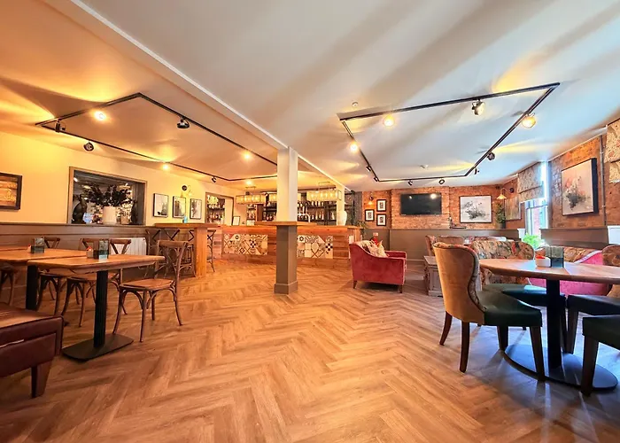 The Admiral Rodney Hotel, Horncastle, Lincolnshire - The Coaching Inn Group