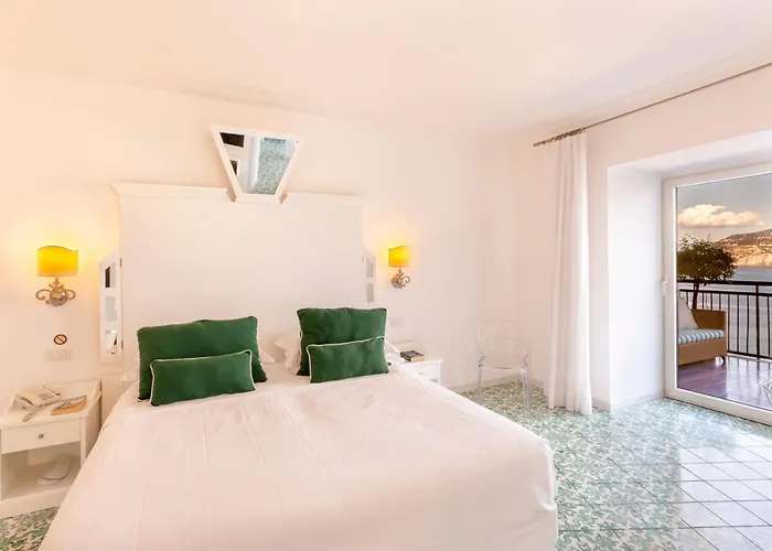Hotel Bristol