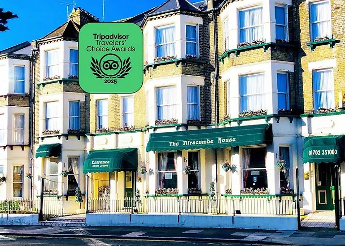 Ilfracombe House Hotel - Near Cliffs Pavilion
