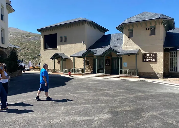 The Mountains Hotel Serra Nevada
