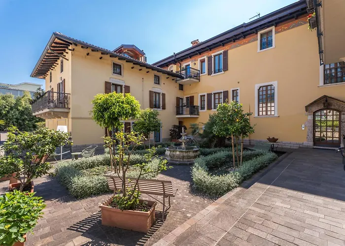 Residence Villa Degli Aranci Riva del Garda