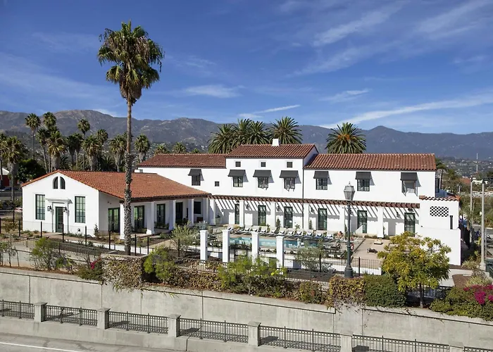 Hotel Moxy Santa Barbara