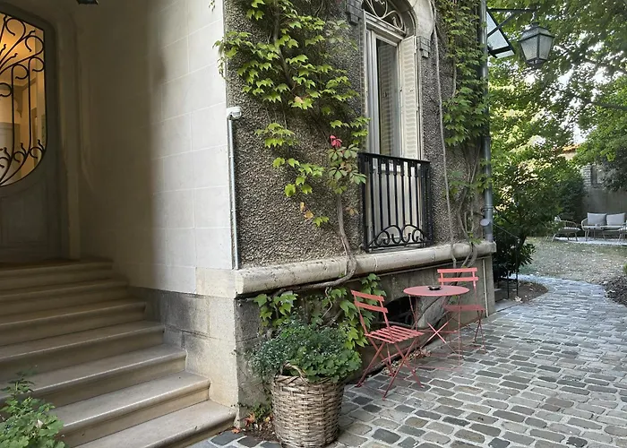 La Poterne L Chambres D'Hotes A Épernay