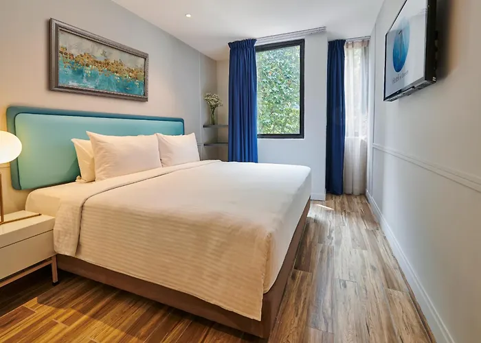 J-Hotel By Dorsett