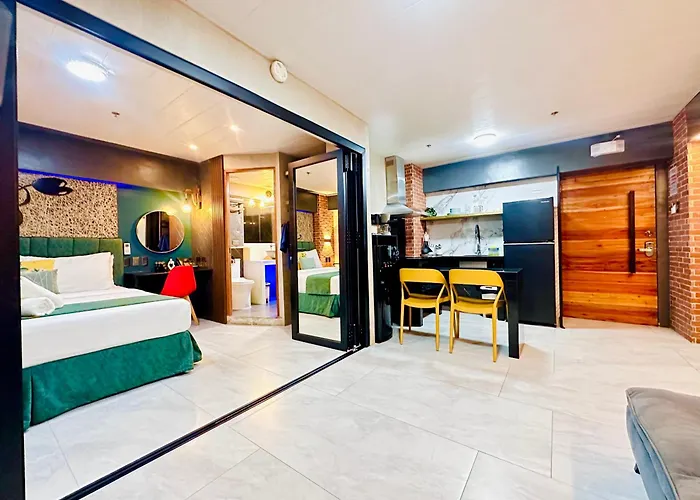 Hotel Blue Tulip - 4Mins From Mactan Airport à Île de Mactan