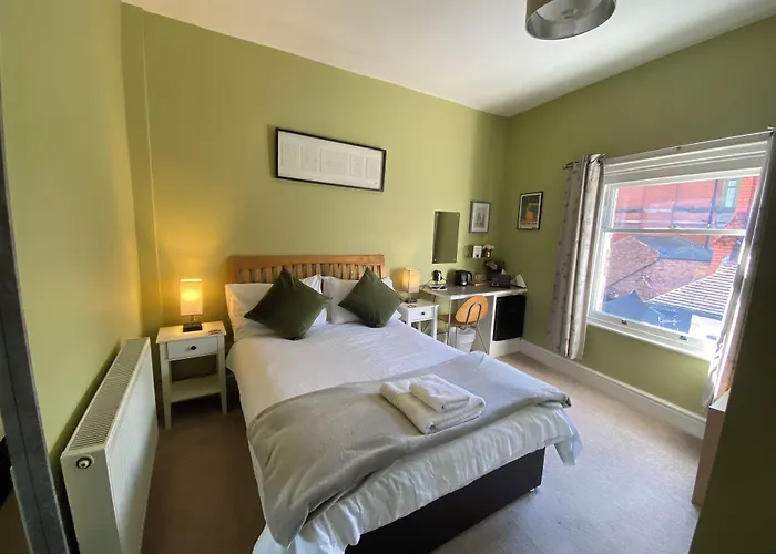 Grosvenor Place Guest House