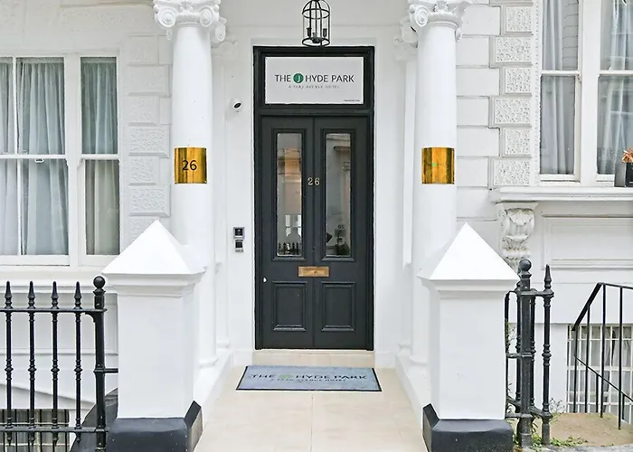 The Chapter Hotels - J Hyde Park