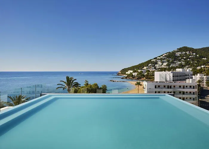 W Ibiza Hotel Santa Eularia des Riu