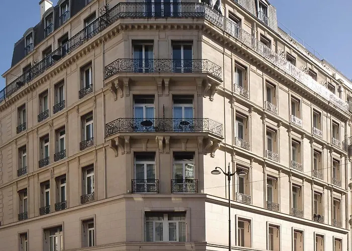 Hôtel Château Frontenac Paris