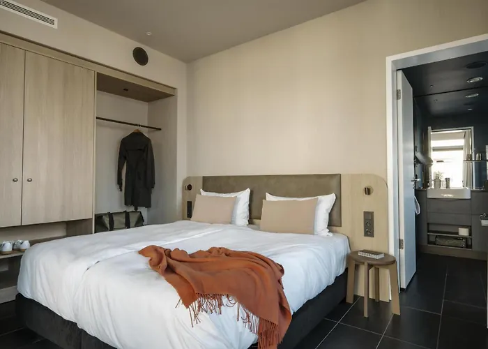 Adina Apartment Hotel Frankfurt Neue Oper Fráncfort del Meno