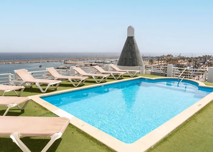 Hotel Villa De Laredo