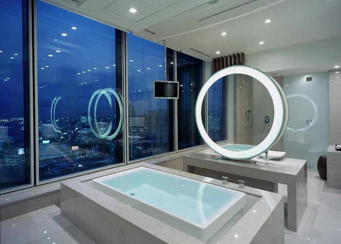 Conrad Tokyo Hotel