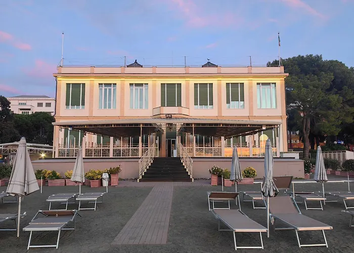 Suite Hotel Nettuno