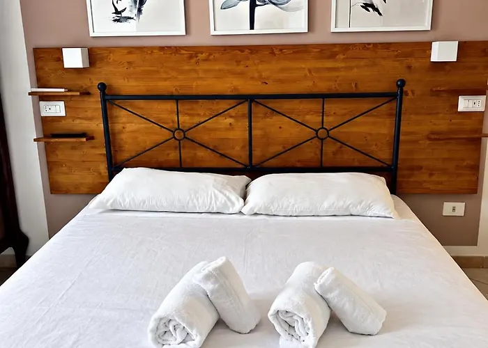 Hotel In The Center By Local Domus Roma