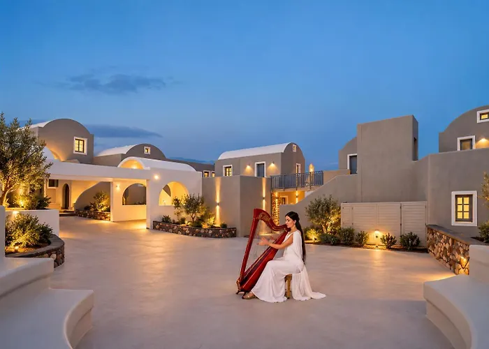 Acroterra Rosa Luxury Suites&Spa Akrotírion