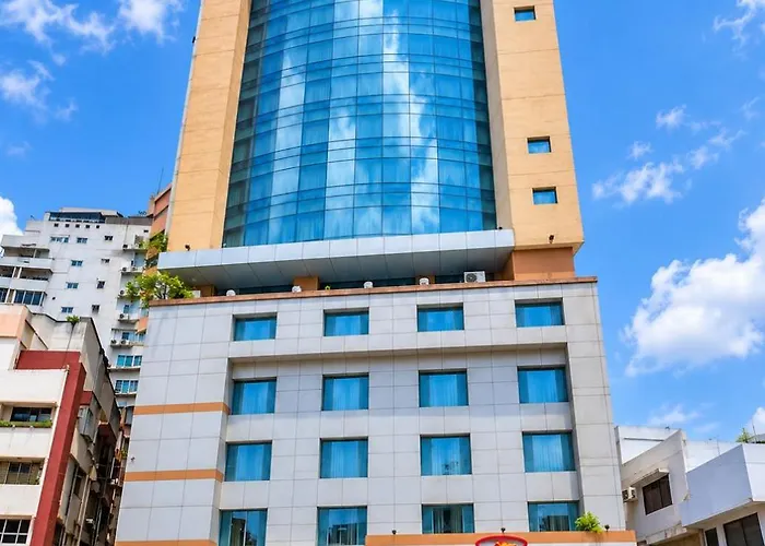 Hotel Victory - Best In City Center