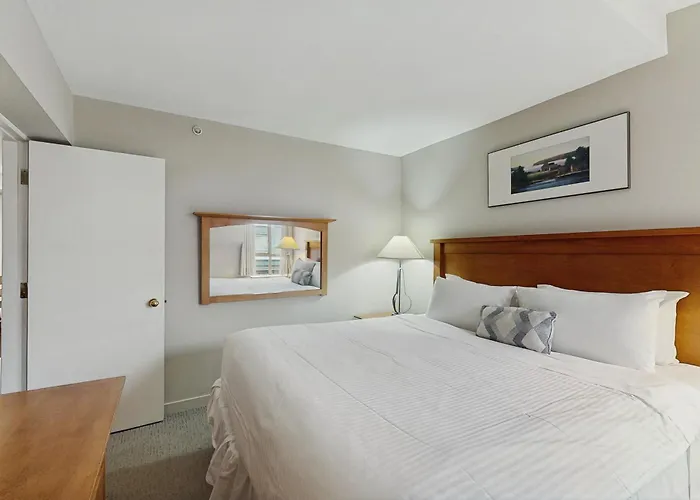 Whistler Peak Lodge