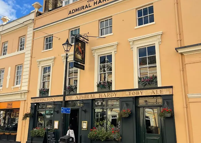 Admiral Hardy Hotel London