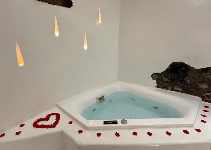Eternity Suites Santorini