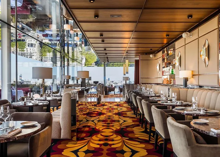 So/ Paris Hotel